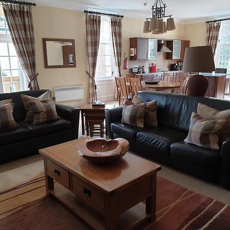 Cameron House On Loch Lomond Alexandria Luaran gambar The interior of a typical apartment at the hotel